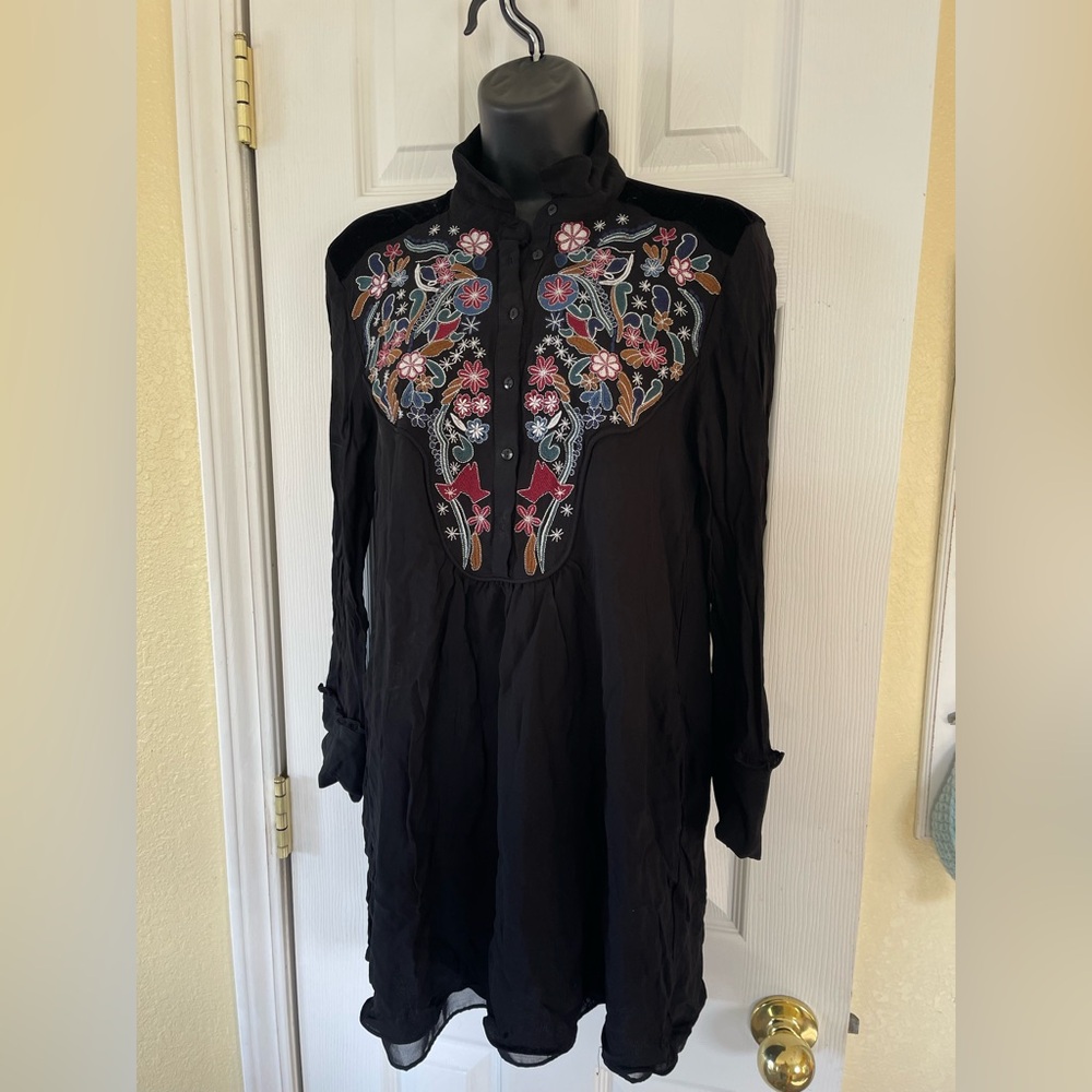 Zara Embroidered Dress Black